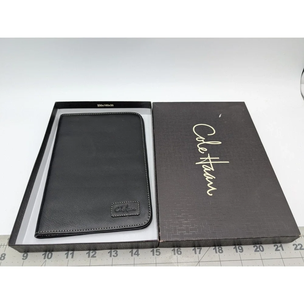 Cole Haan‎ Leather Portfolio Planner Binder Cover About 8x5.5 Inch
